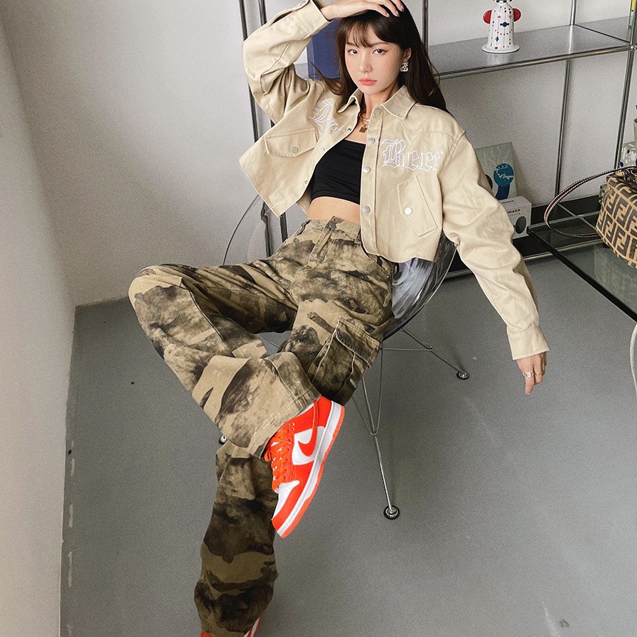 Camouflage Straight Fit Women's Low Waist Jeans