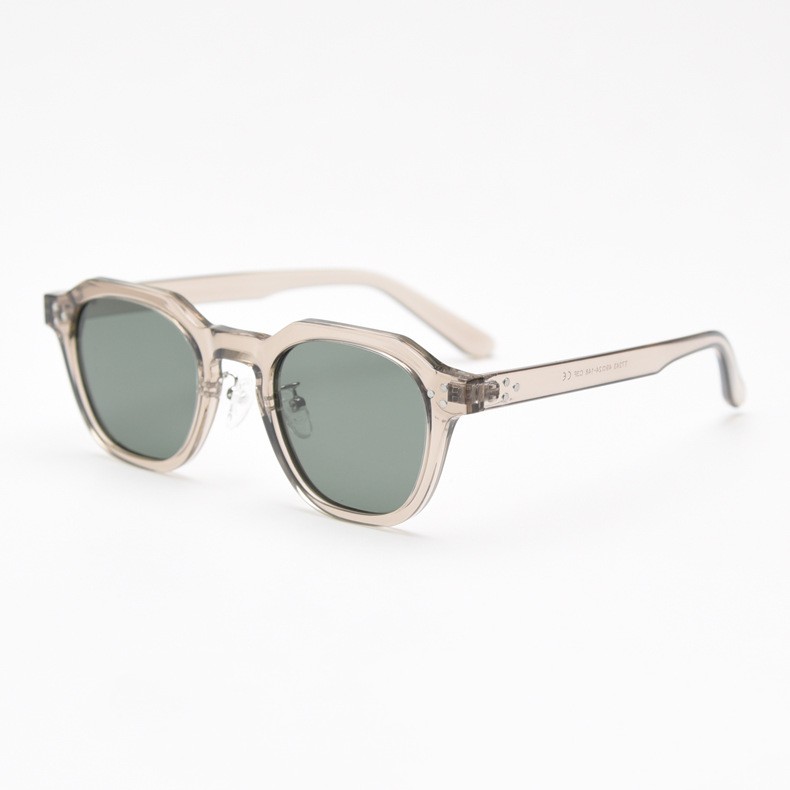 Small Group TR90 Polarized Sunglasses Street Shot Retro - Image 13