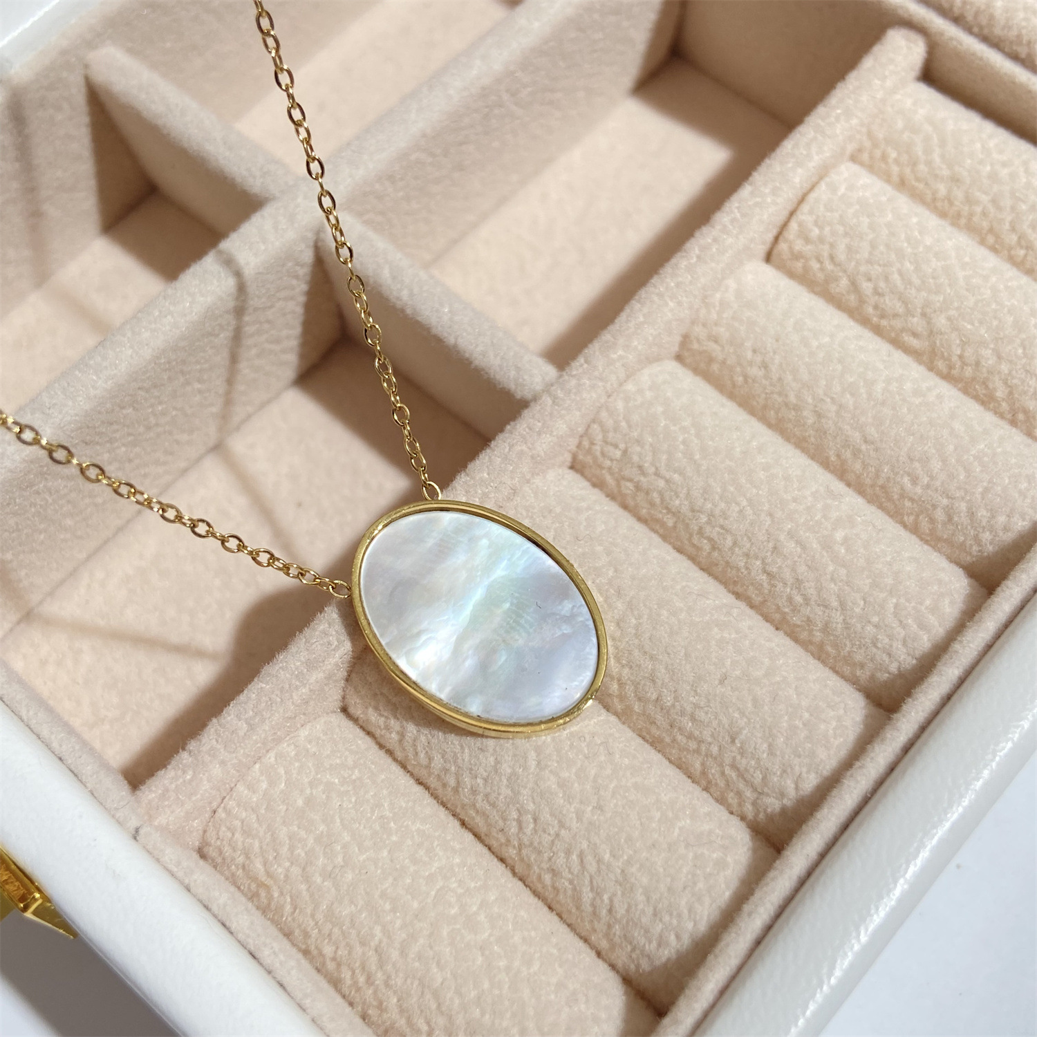 Vintage French Oval Clavicle Chain Stainless Steel Color Retention