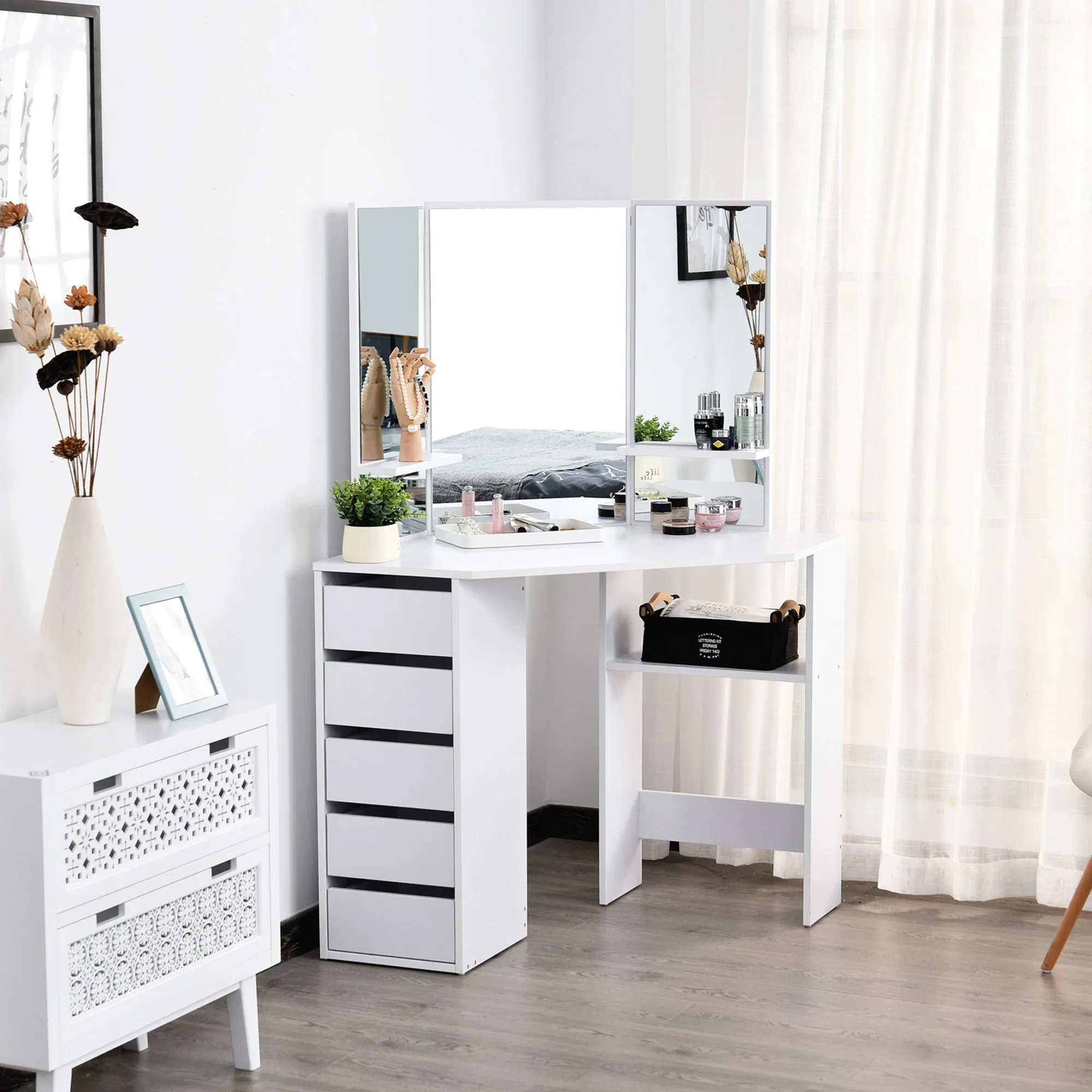 Corner Dressing Table with Mirror, picture 2 of 5