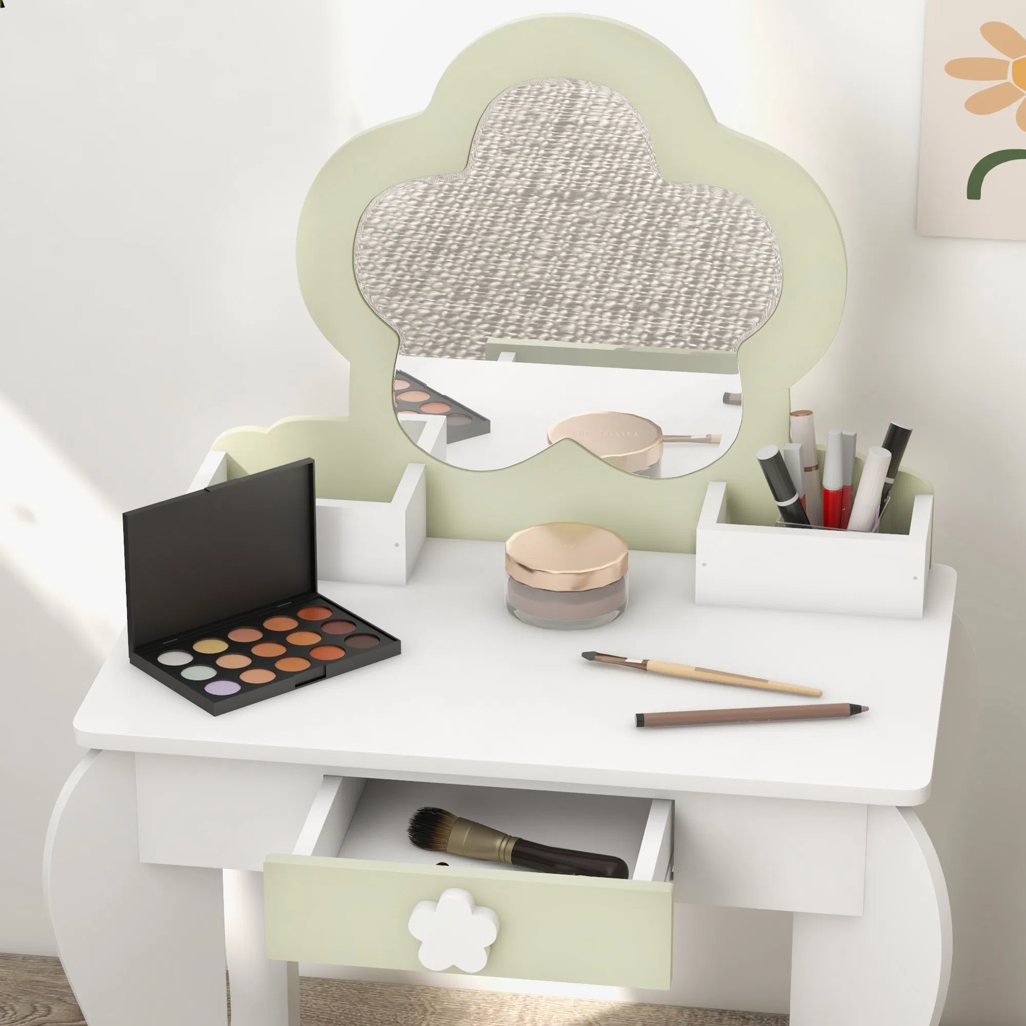 Kids Makeup Vanity Set, picture 2 of 5