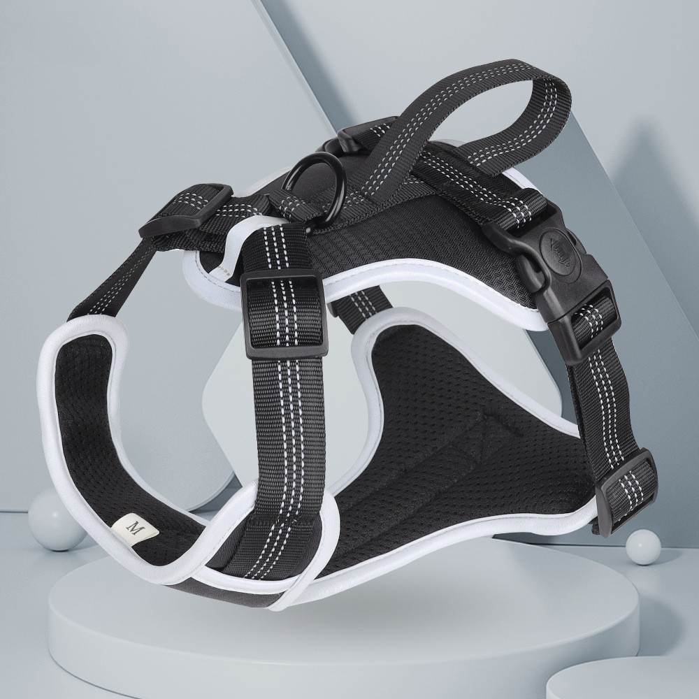 Front view of the Explosion-proof Big Dog Chest Strap Vest Pet Hand Holding Rope