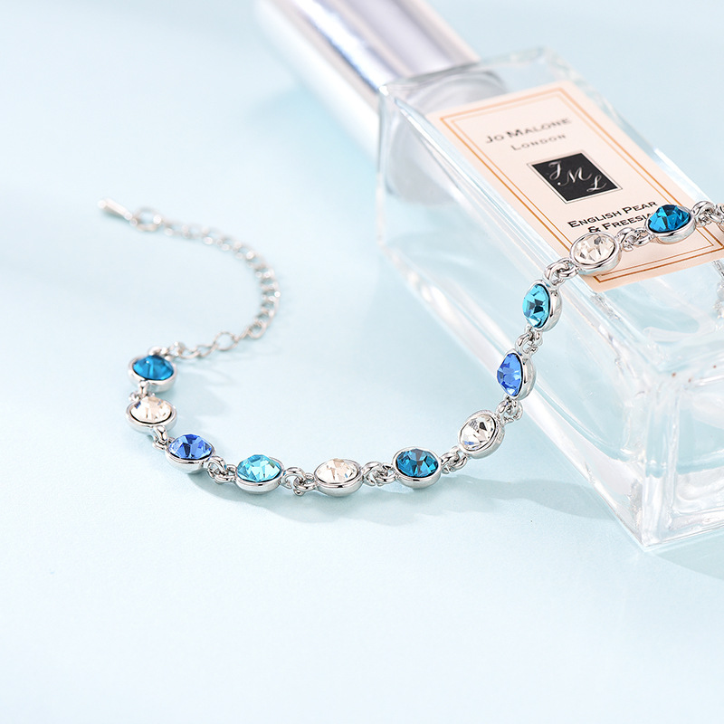 Explosive Small Blue Diamond Bracelet