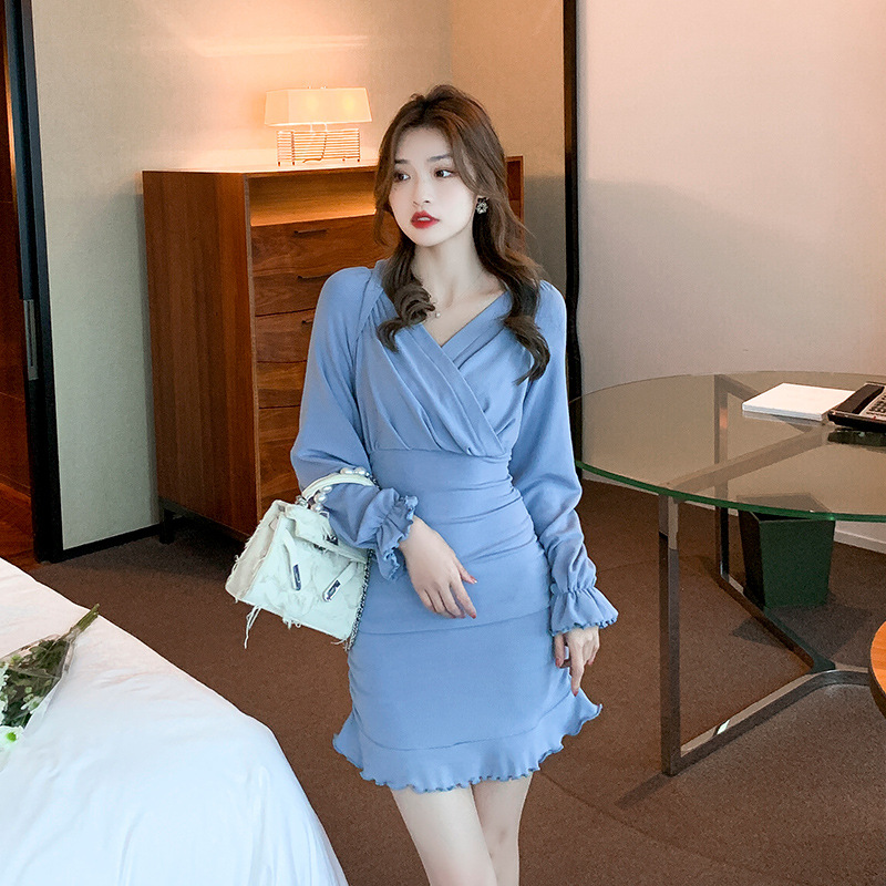 Title 4, Pleated Wavy Long Sleeve Short Dress