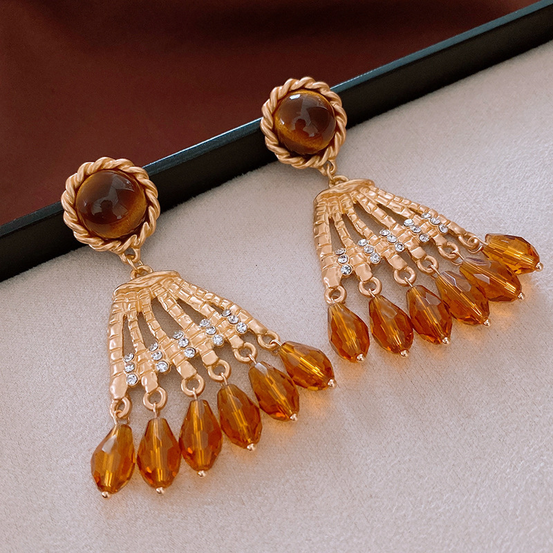 Silver Needle Retro Rhinestone Stud Earrings Women Vintage  Stone High End Light Luxury Jewelry Gift