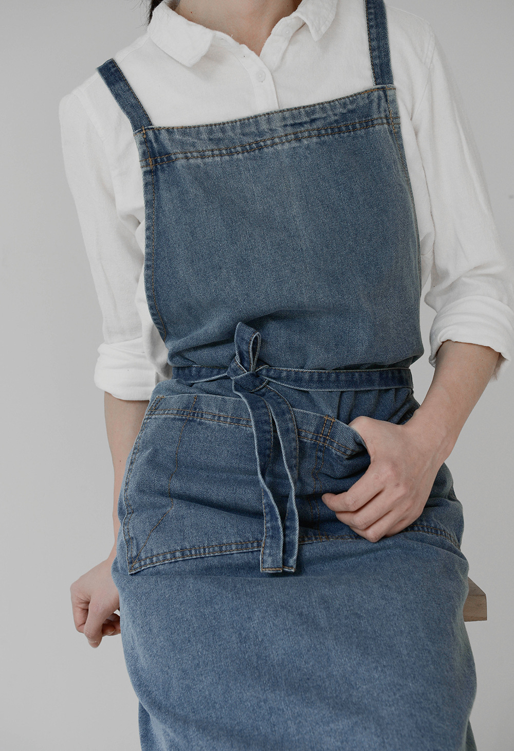 Title 7, Cotton Thickened Denim Canvas Apron Household Bib