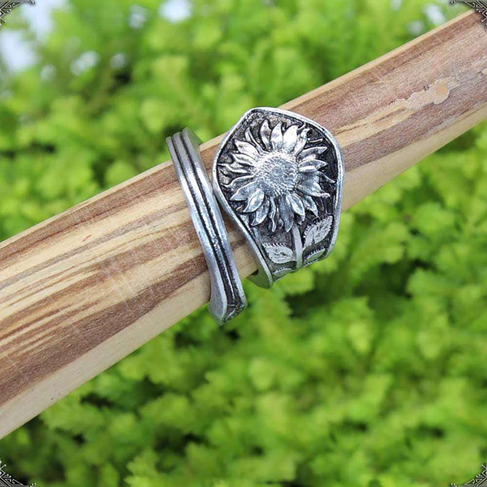 Title 3, Vintage Creative Sunflower Opening Adjustable Ring