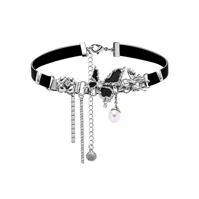 Women's Fashion All-match Black Butterfly Collar