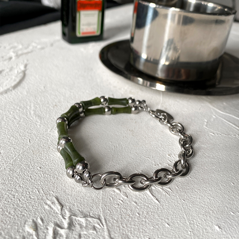 Small Design Olive Jade Bamboo Section Splicing Titanium Steel Bracelet