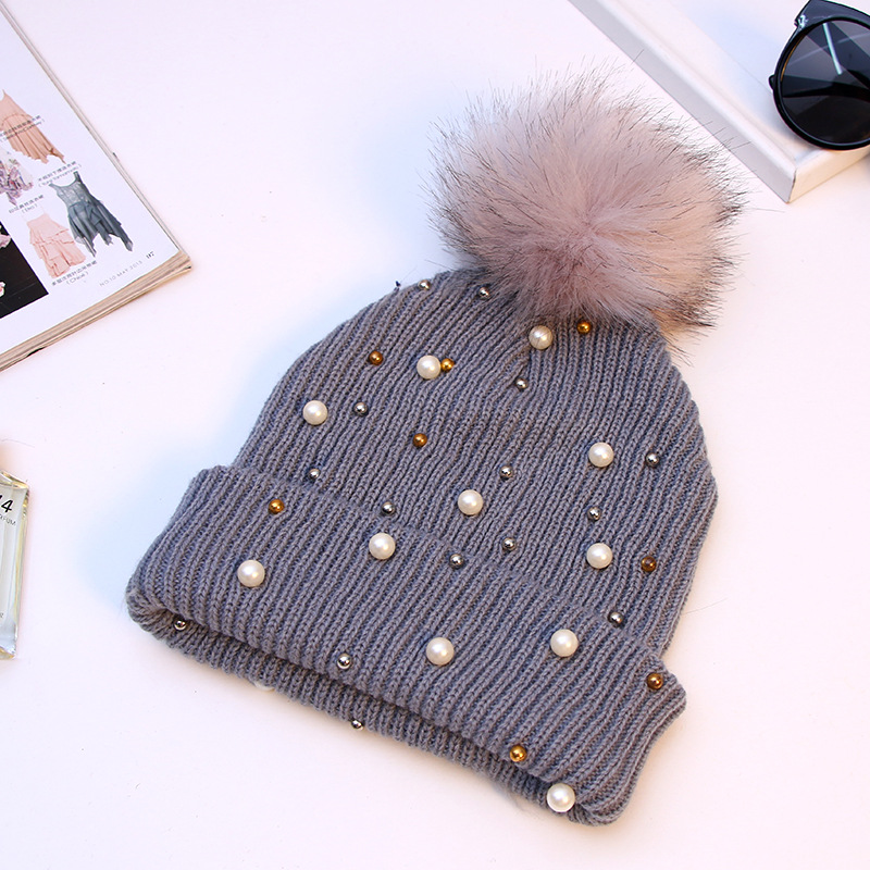 Ladies Fashion Pearl Hat Knitted Thickening
