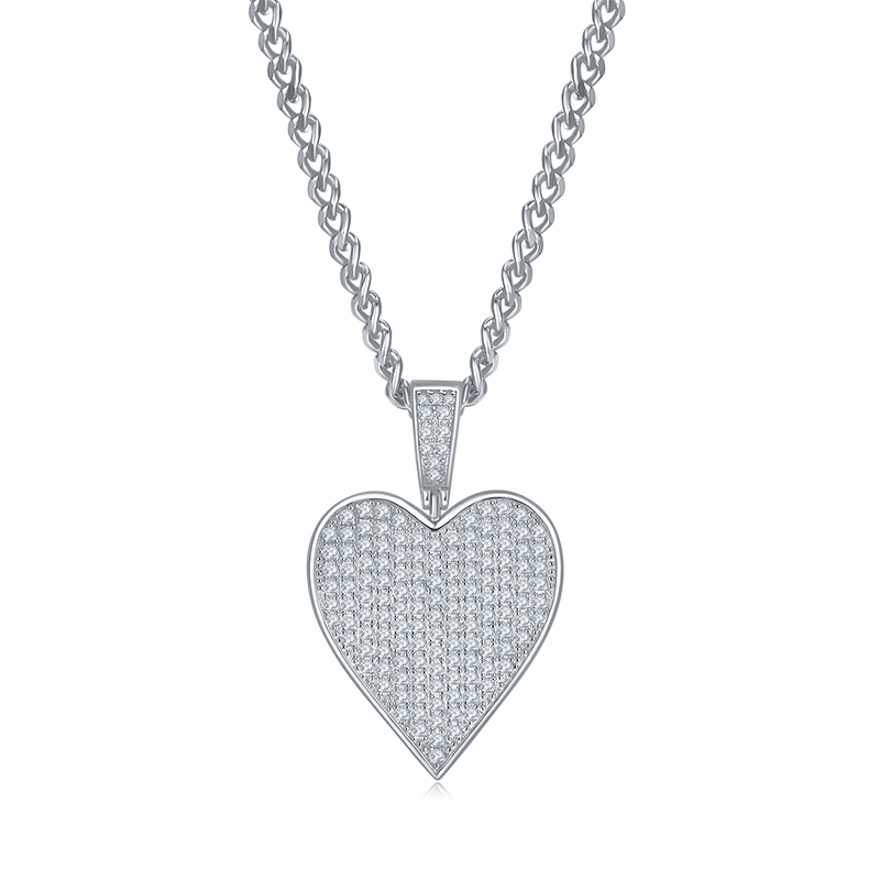 S925 Sterling Silver 142pcs D Color VVS1 Moissanite Heart Pendant 5g No Chain Platinum Plated GRA Certified Gift Box