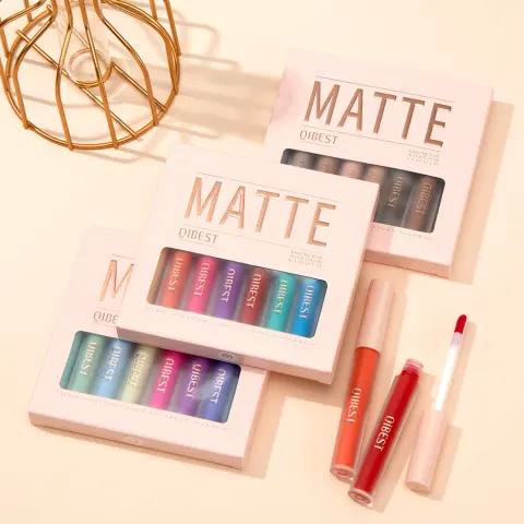 Matte Liquid Eyeshadow to Refine the Face