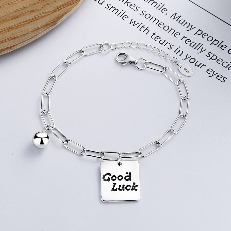 Goodluck Goodluck Stitching Ball Pendant Bracelet