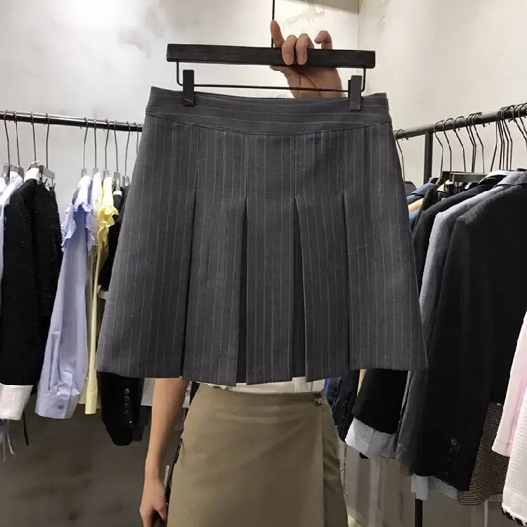 Women's Solid Color High Waist Pleated Skirt