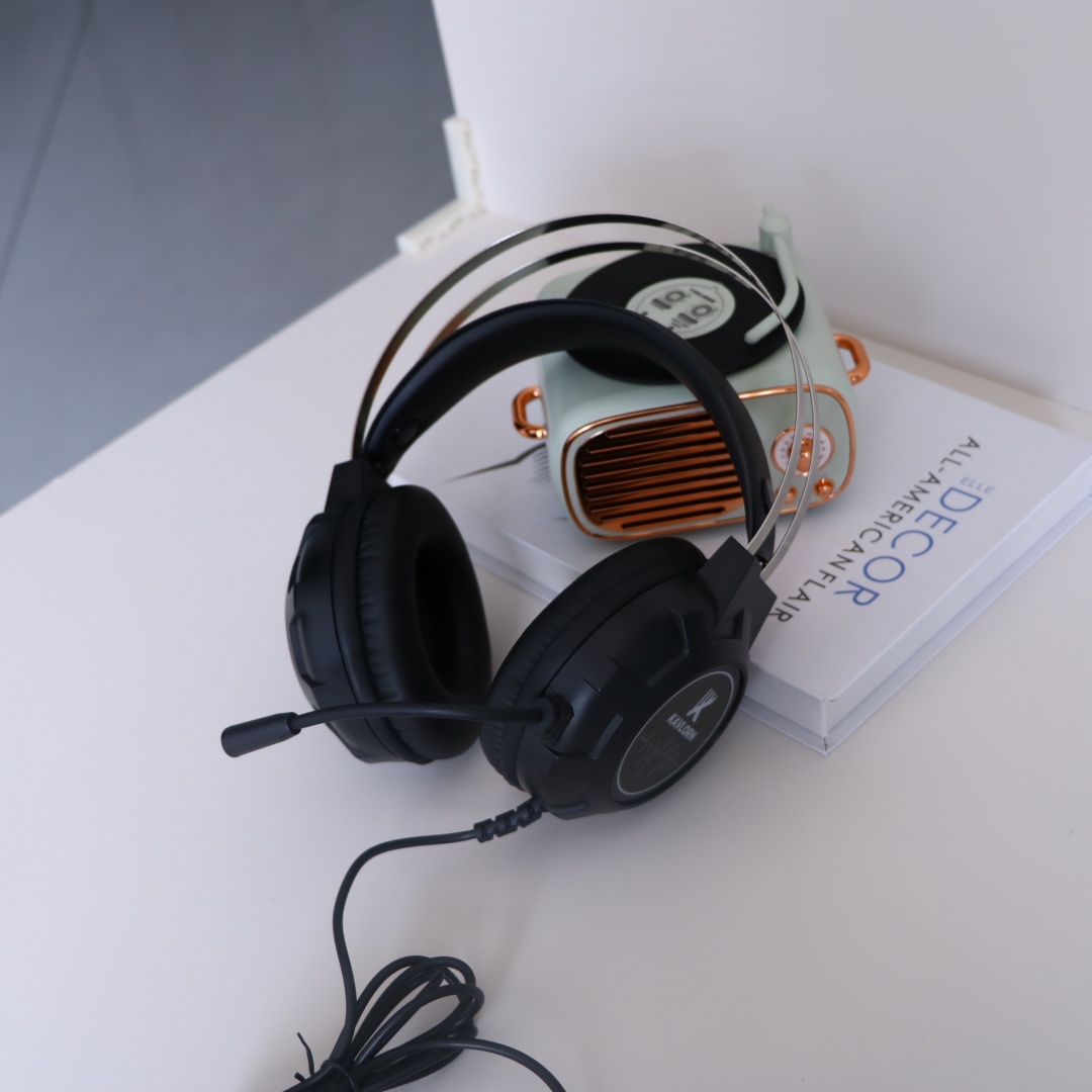Wired Over-ear Headphones For Computer 37