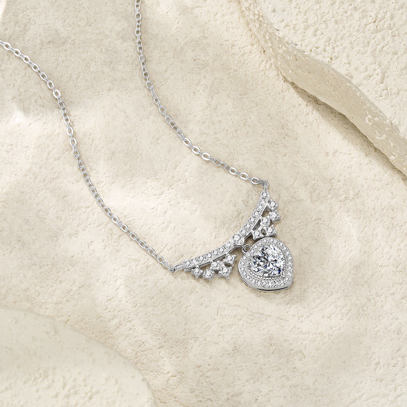 S925 Sterling Silver Heart Moissanite Necklace, 1ct D-VVS1 Pendant With Pave Bar, Platinum Plated 40&45cm Chain, 4.2g GRA Certificate Gift Box