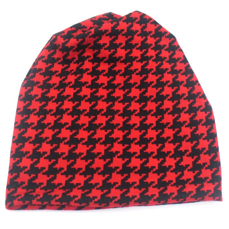 Title 2, Houndstooth hooded light and warm confinement hat