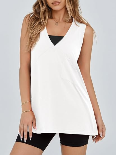 Breathable womens summer workout tank with side slit and chest pocket