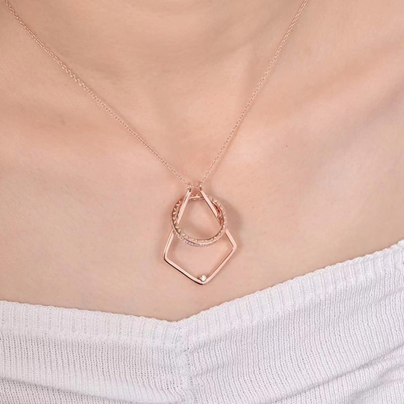 European And American Design Simple V-shaped Ring Bracket Necklace