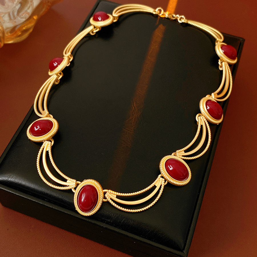Vintage Gemstone Necklace And Earrings Set Alloy Gem Necklace Sterling Silver Post Stud Earrings Women Is Retro Jewelry