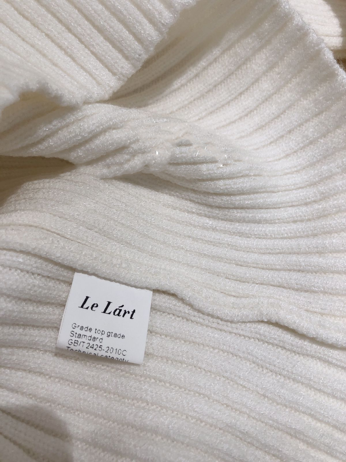 French Temperament Gold Buckle Large Lapel Slimming Warm Sweater