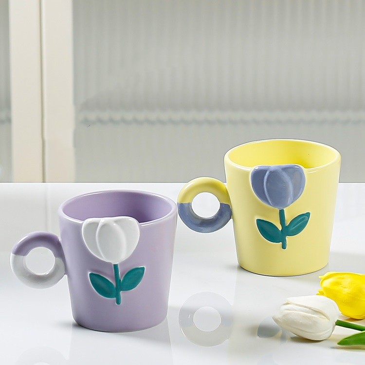 Title 3, Hand Painted Tulip Ceramic Cup Three-dimensiona...