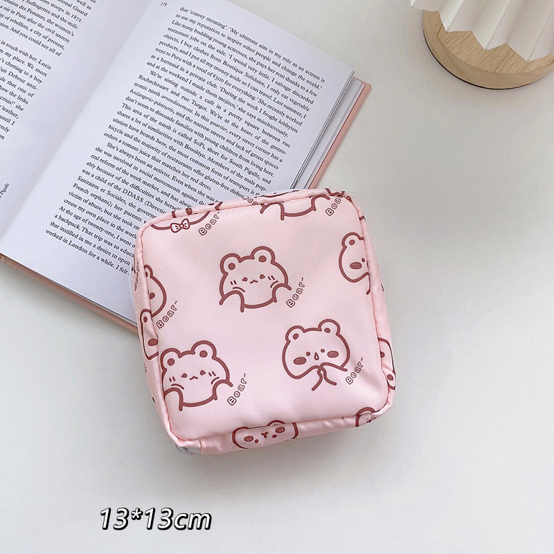Girl Heart Portable Aunt Towel Storage Bag