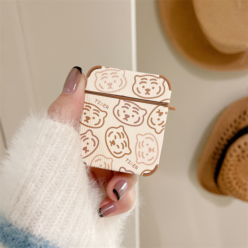 Cute Female Plaid Tiger Bluetooth Earphone Case - Image 5