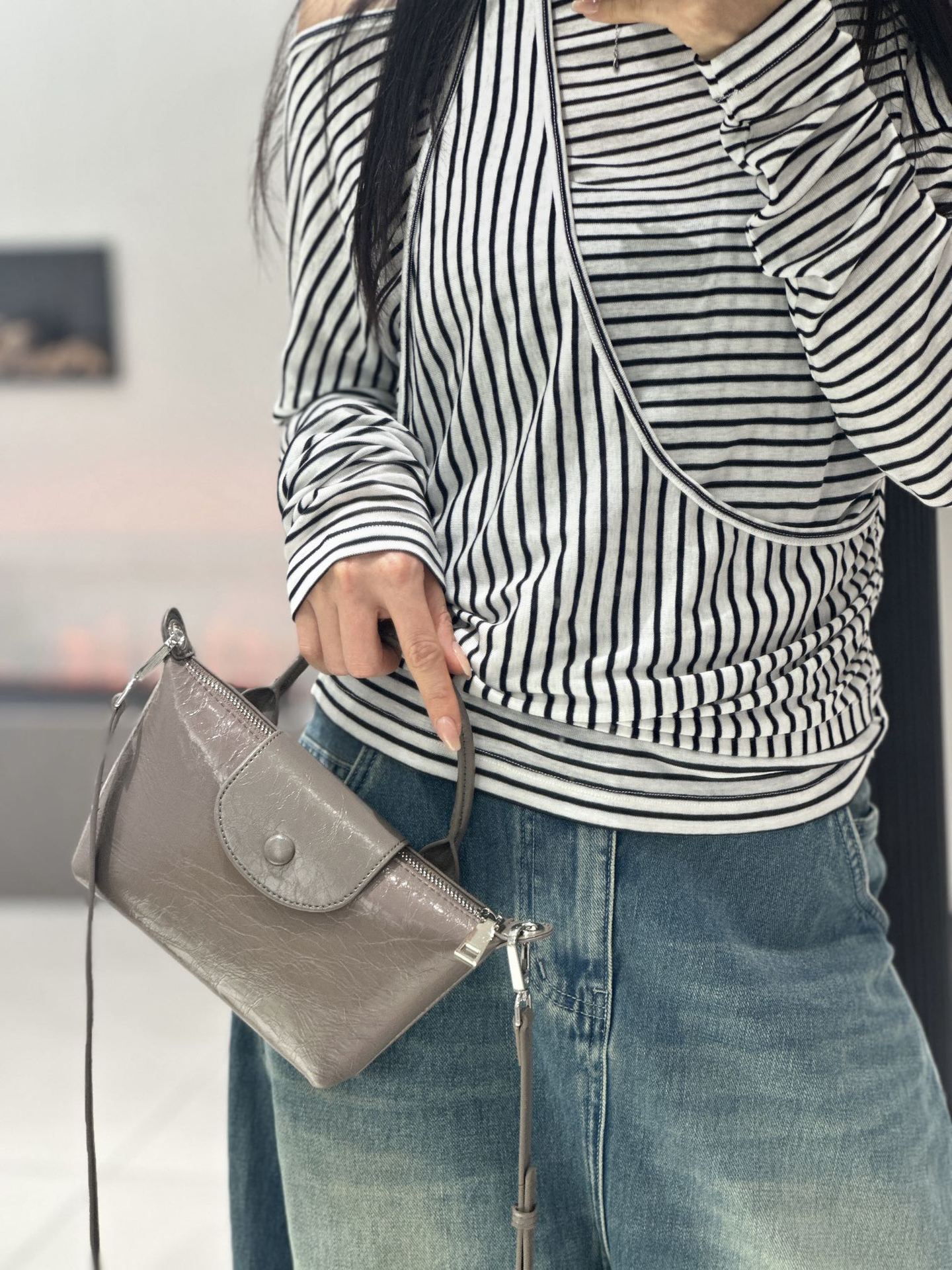 Badi – sac en cuir pour femmes, mini sac boulette – Image 2