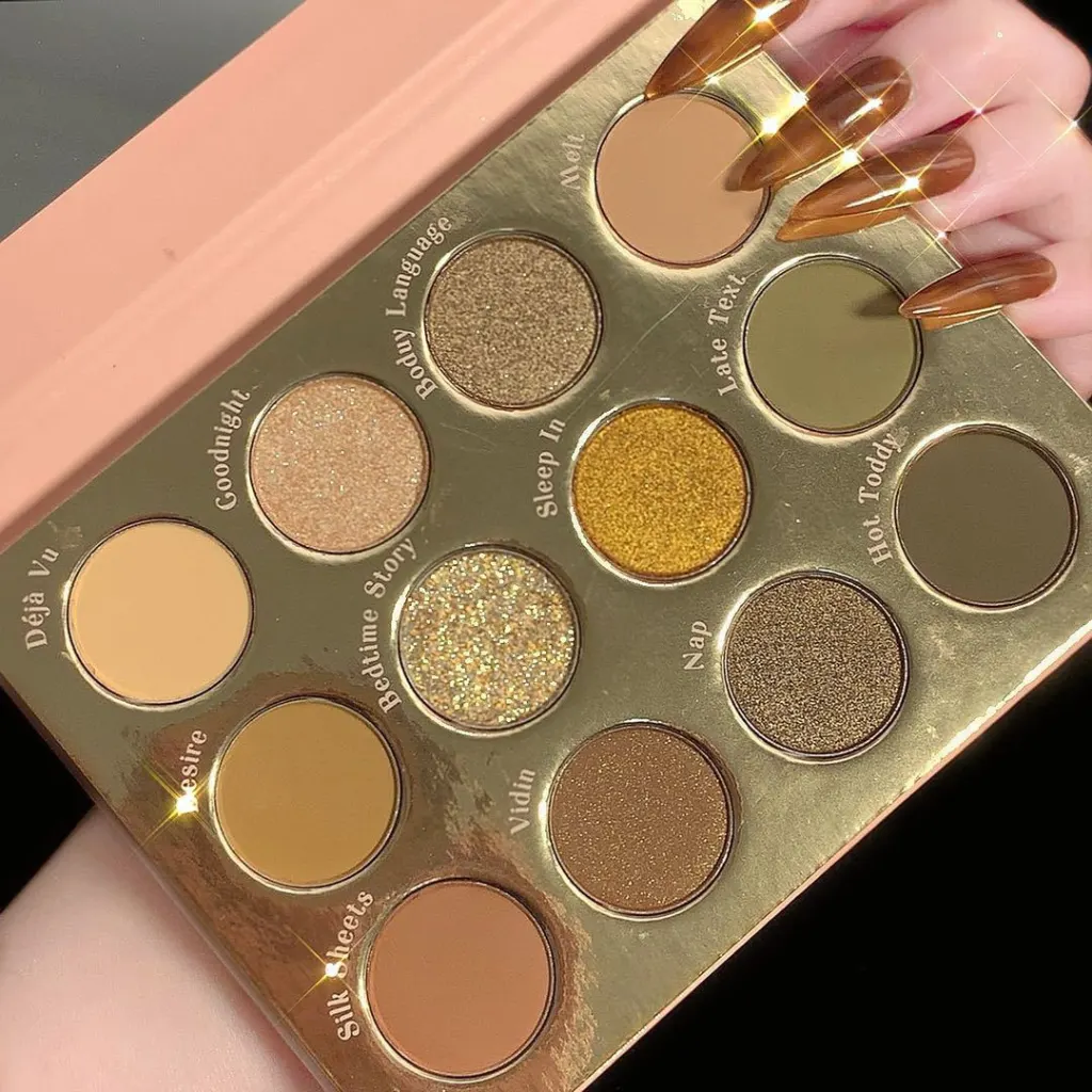 Twelve Color Eyeshadow Tray Earth Pearlescent Matte Glitter - 01Olive Gold Brown