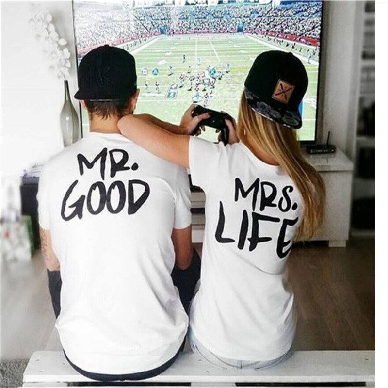 Couple's Printed T-shirt With Letters Behind