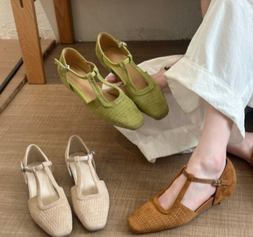 Women Retro Woven Cutout Mary Jane Sandals, 2026 New Summer Closed Toe Block Heel Roman Sandals product image