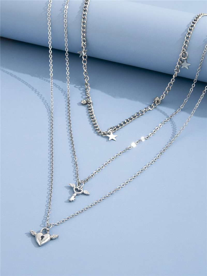 Retro Exaggerated Multi-layer Love Lock Wings Five-pointed Star Pendant