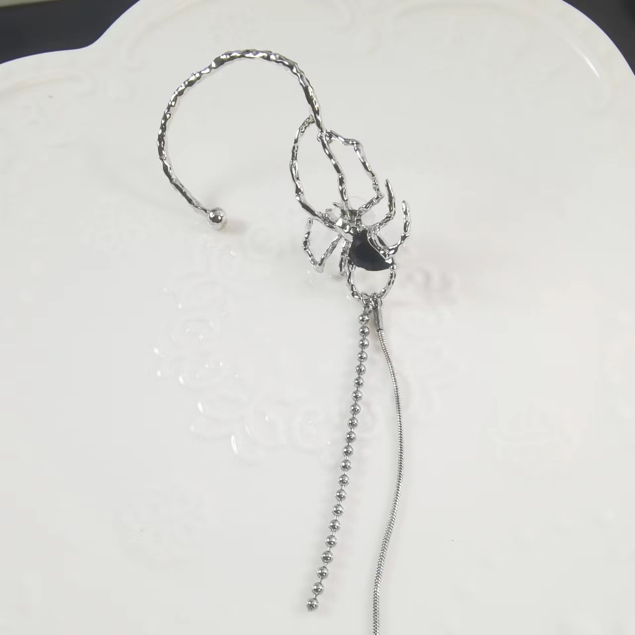 Spider Tassel Earrings Female (Single left ear)