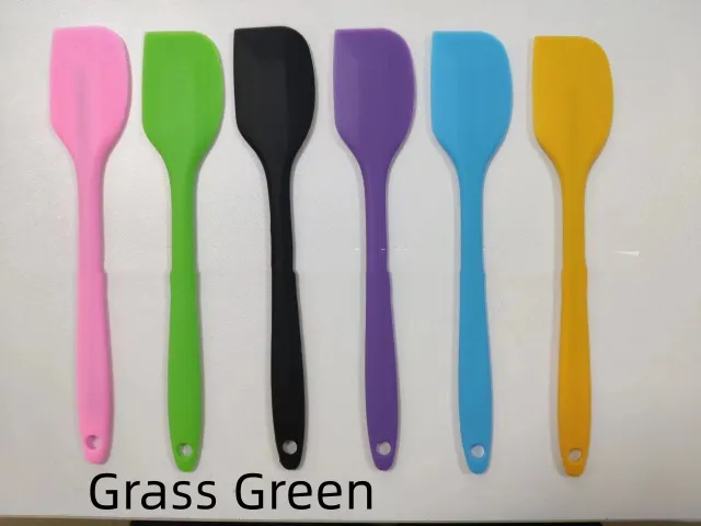PET Plastic Tableware Scraper Grass Green - Shop at LoveMi
