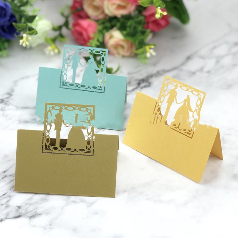 European-style Wedding Seat Holding Hands Small Table Card — foto 3