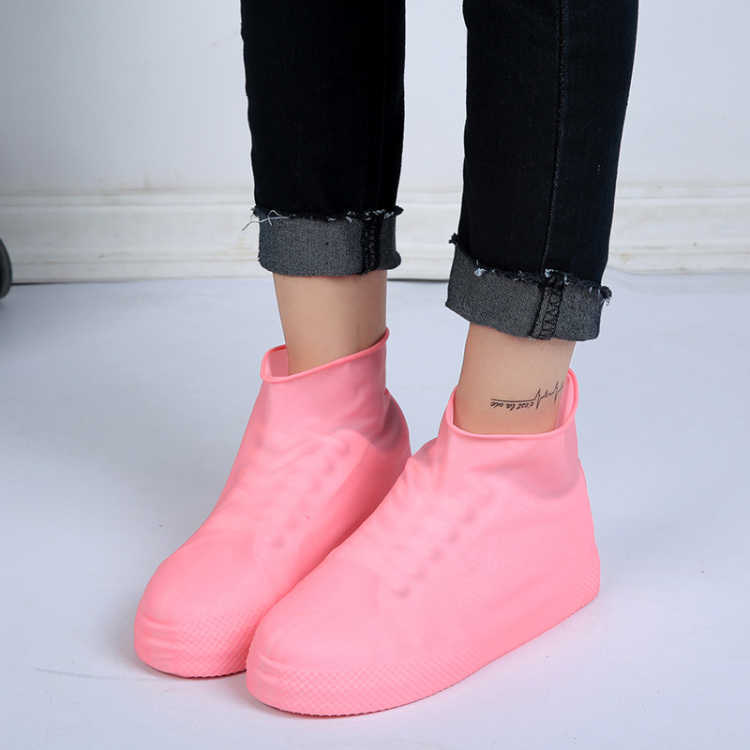 N New Waterproof, Rainproof, Snowproof And Sandproof Latex Shoe Cover - Image 1