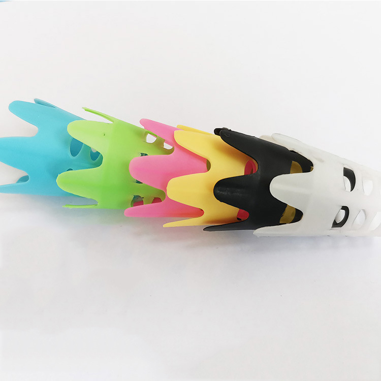 Reusable Lightweight And Convenient Plastic Golf Seat No Resistance Ball Nail