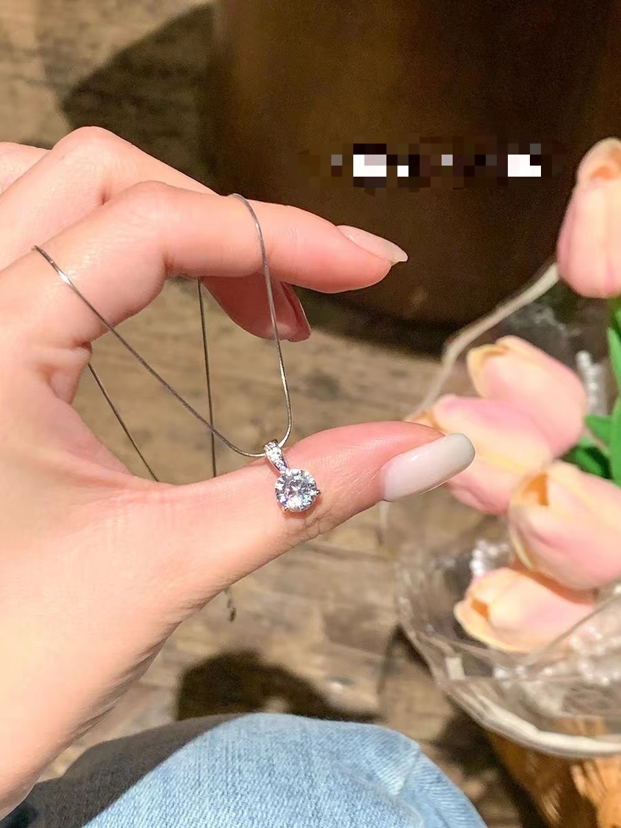 Super Shiny Cubic Zirconia Necklace For Women, Ins Style Minimalist Tiny Dainty Niche Design Elegant Premium Clavicle Chain Jewelry