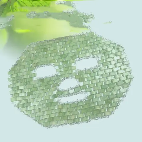 Jade Mask Beauty Is Warm and Comfortable