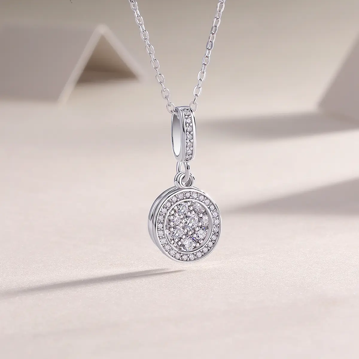 1Double Ring Combination - A Fashionable And Luxurious Diamond Jewelry Piece Set With Moissanite S925 Sterling Silver And Platinum-plated Pendant Prohibit Tk Sa