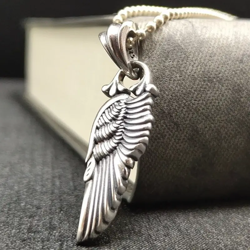 Vintage Fashion Feather Wing Pendant