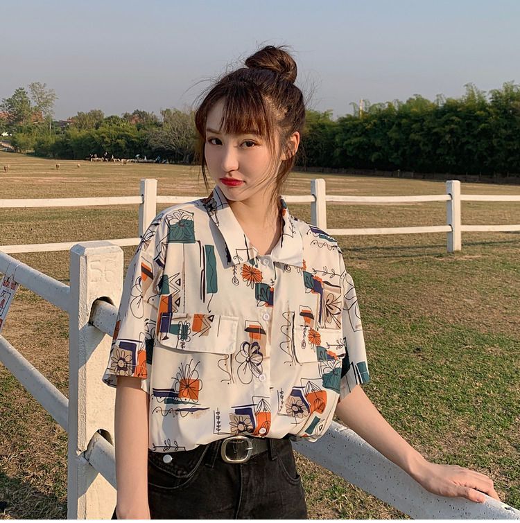 Title 7, Vintage Print Short Sleeves Shirt Women