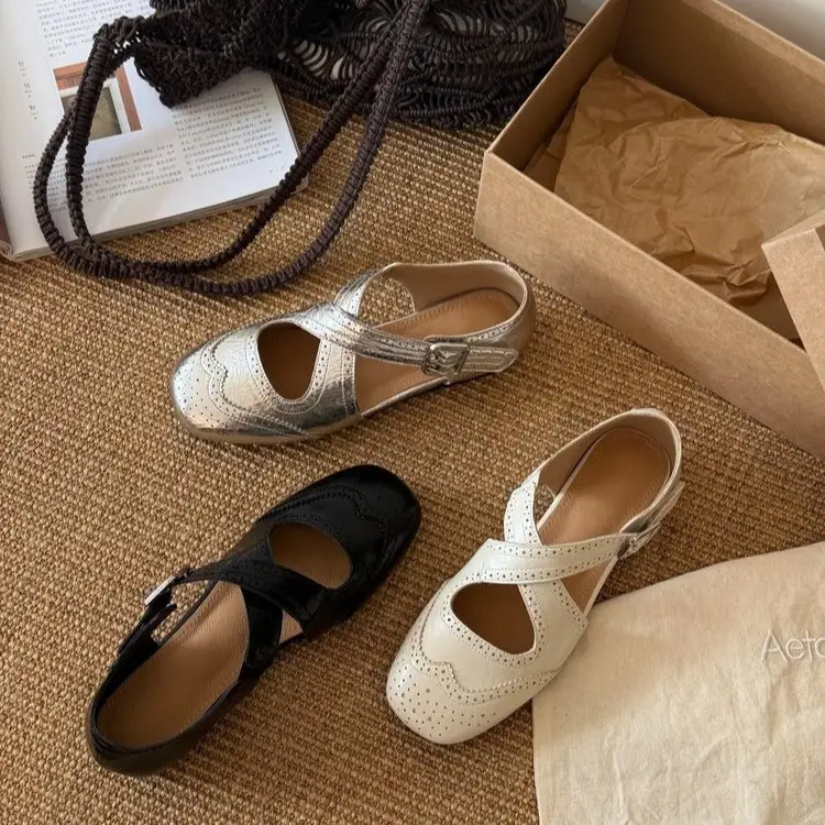 2026 New Summer Soft Leather Brogue Carved Cross Buckle Handmade Ballet Style Low Cut Mary Jane Pumps For Women