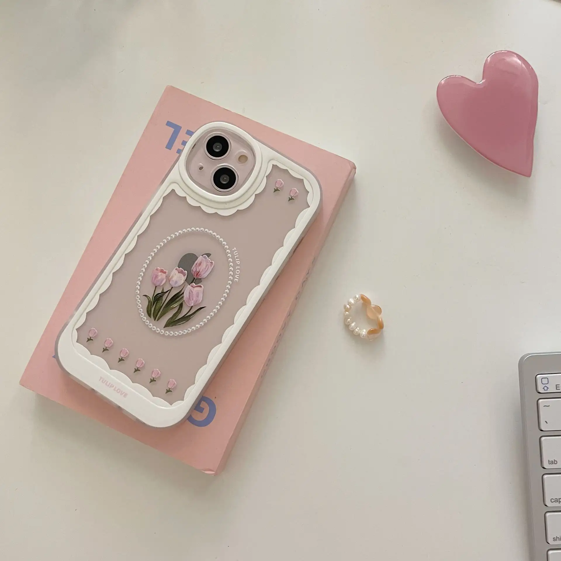 Tulip Vintage Phone Case With Chain