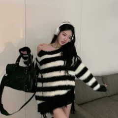 Loose Plush Striped Sweater New Round Neck Zipper Top - View 1