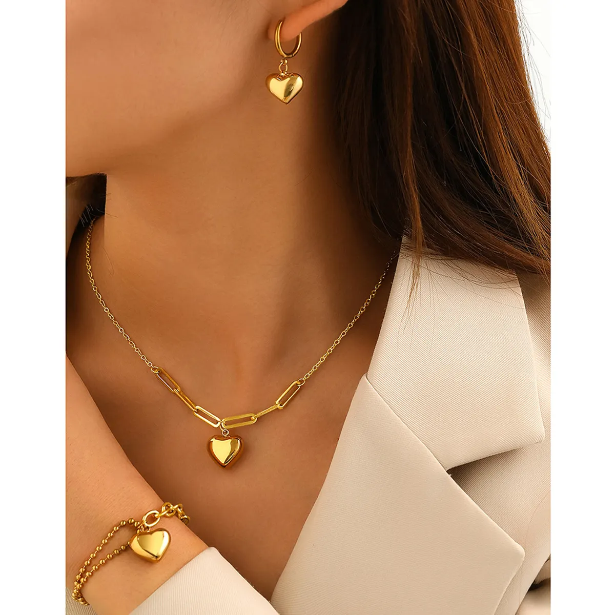 Fluffy Heart-shaped Jewelry Set, Paper Clip Chain