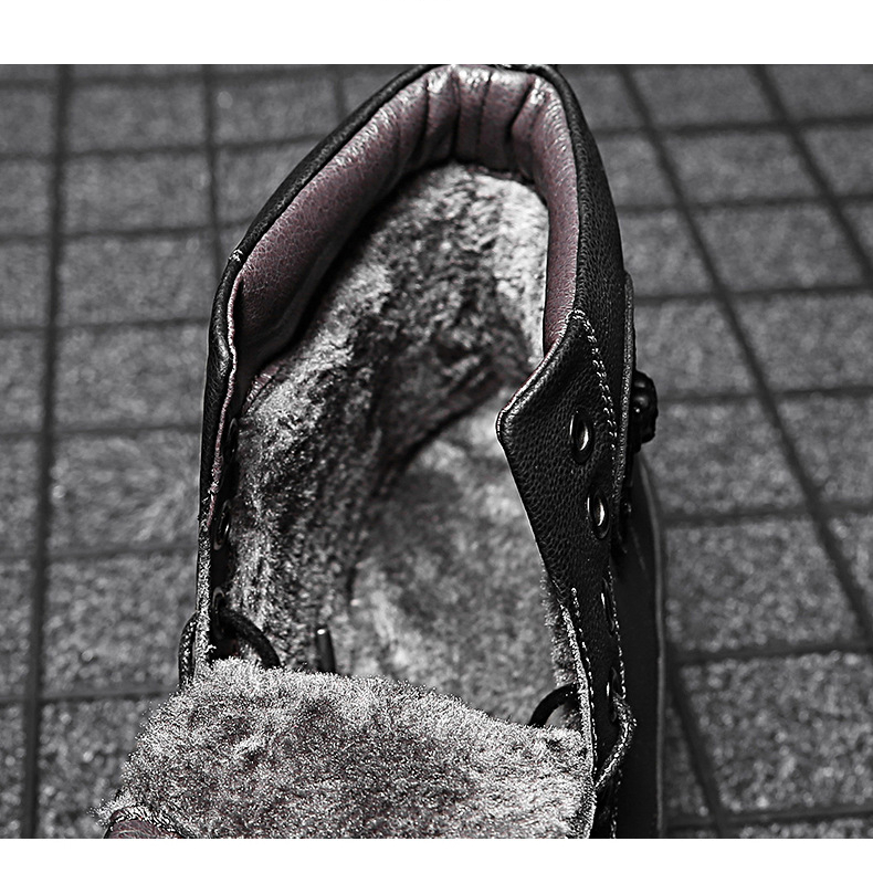 حذاء مارتن عالي الساق بتصميم عمالي مقاوم للانزلاق