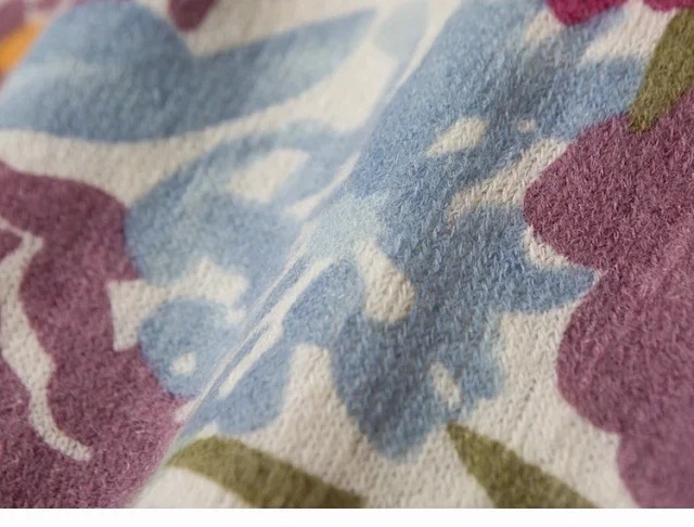 Girly Style Contrast Color Oil Painting Printed Wool Blended Pullover Sweater