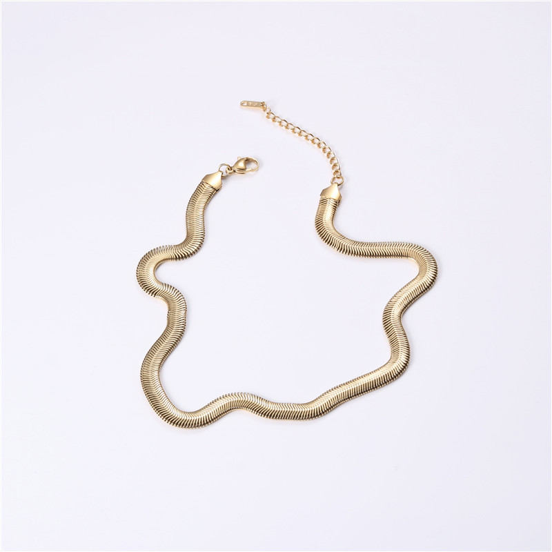 Ladies Necklace Twill Snake Bone Chain